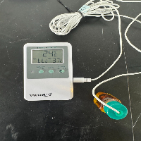 VWR Traceable Digital Thermometers - Quantity 5 image 2
